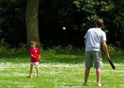camp rounders at pop up campsites